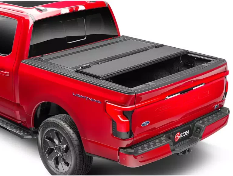 Tri-Fold Tonneau Covers Gallery 2